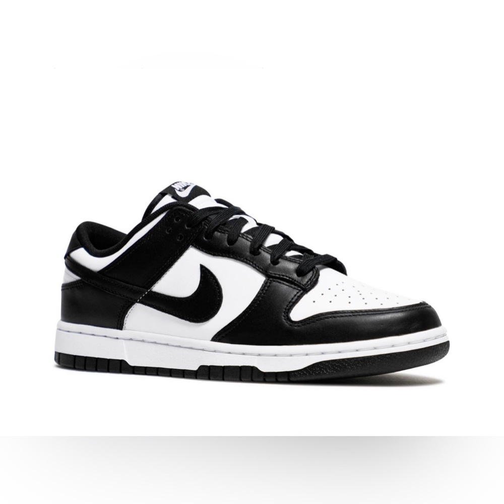Men Nike Low Black/White Panda Dunks, Size 5